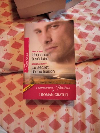 Livre de 3 romans