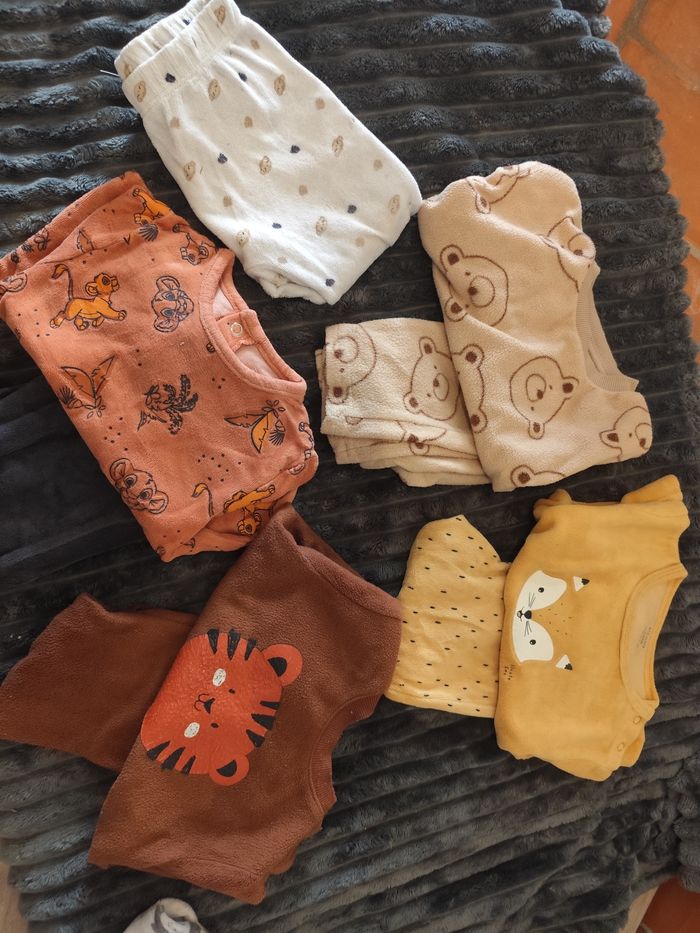 Lot de 14 pyjama - photo numéro 2
