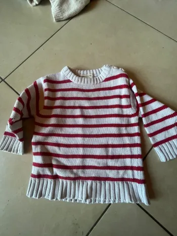 Pull à rayure taille 74 cm