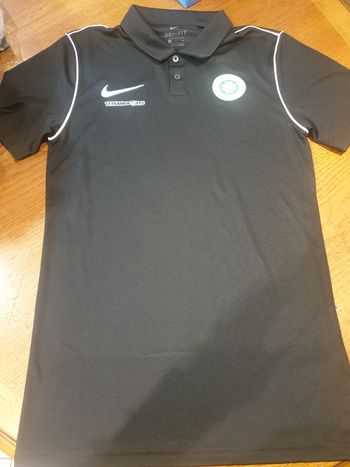 Polo taille s très bon état 