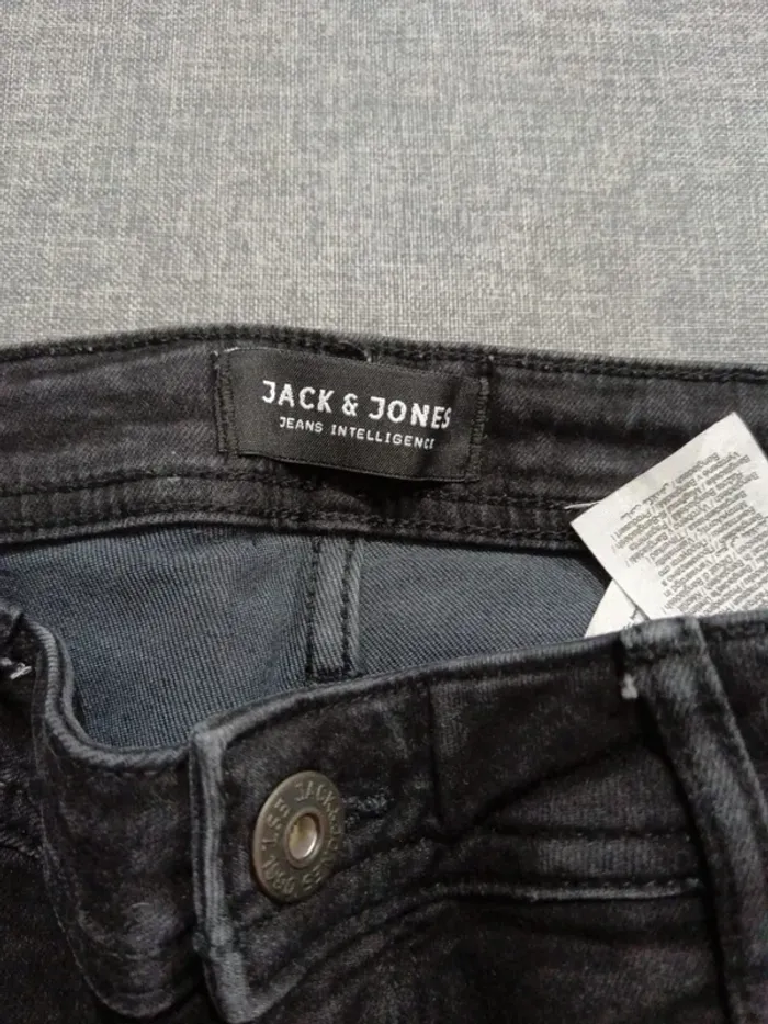 C63 jeans noir Jack&Jones W32 - photo numéro 3
