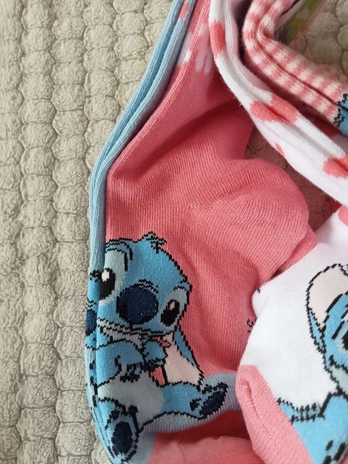 4 paires de chaussettes Stitch 31 34 - photo numéro 5