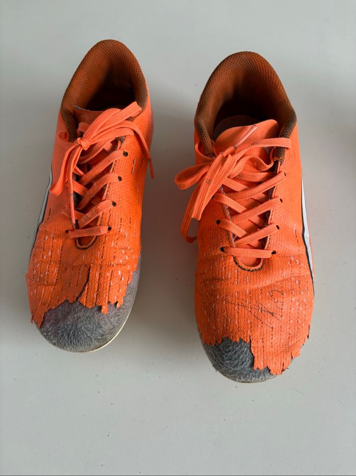 Chaussures de foot ball - photo numéro 3