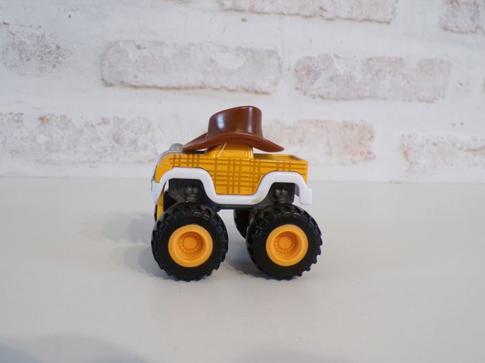 Monster Trucks - Bump Bumperman - Cowboy - Les monstres Machines (J5) - photo numéro 2