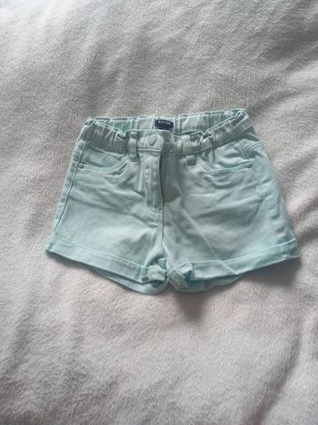 Short kiabi 6 ans menthe