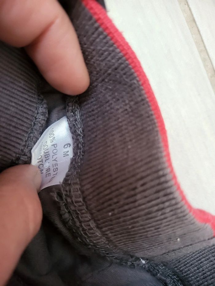 Lot 2 bas de survêtements chaud doublés garcon 6mois - photo numéro 2