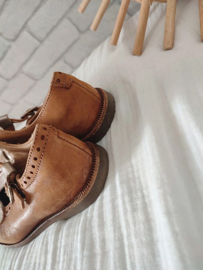 Salomés en cuir camel & doré – Zecchino d’Oro (Pointure 27) - photo numéro 5
