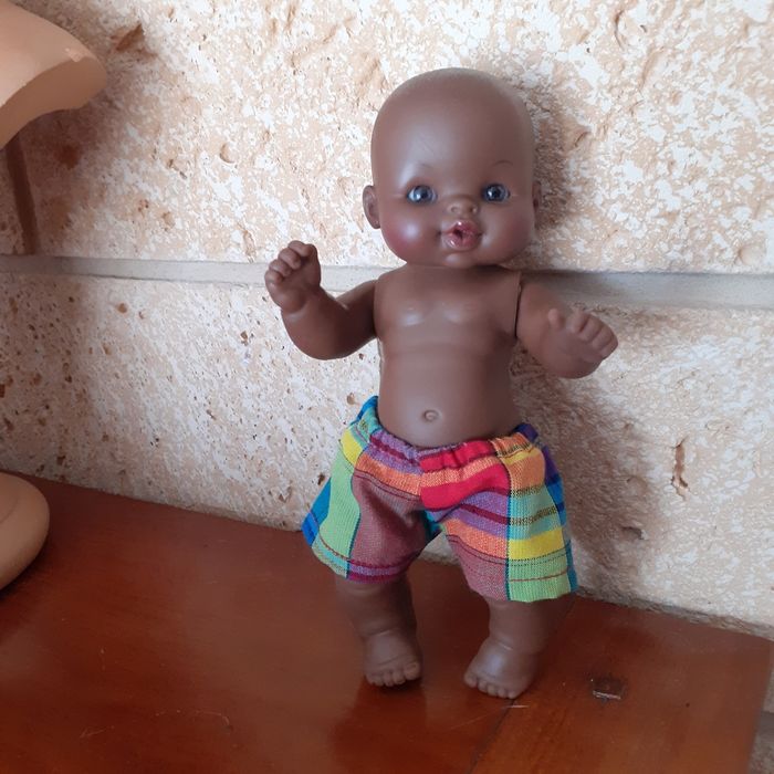 Mini Poupon en short de bain *17,5 cm