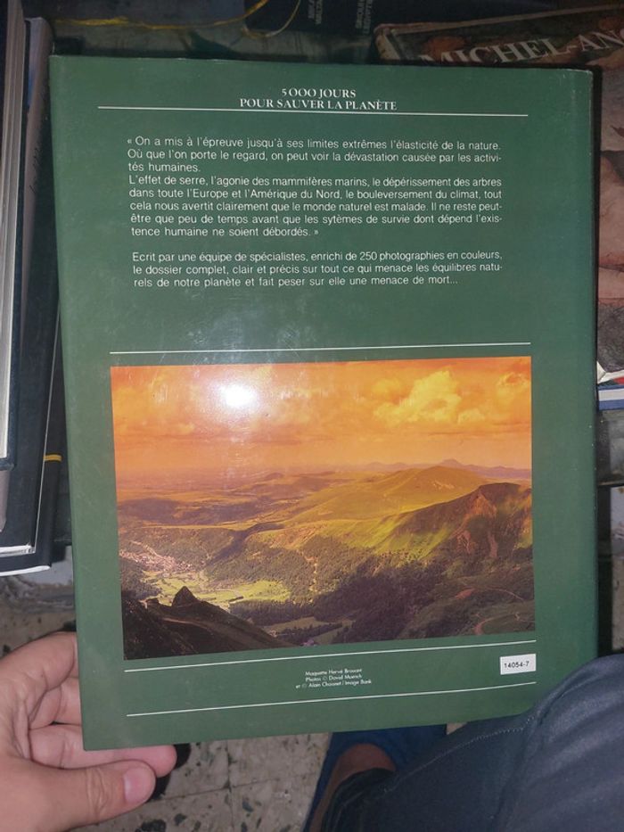 Livre 500 jours pour sauver la planète - photo numéro 3