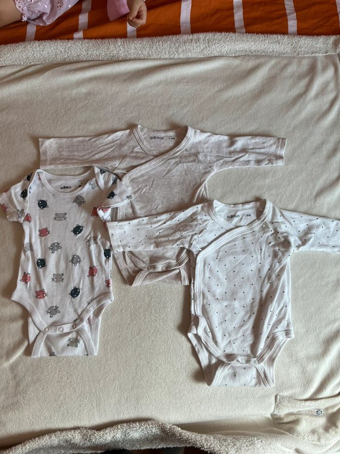 Lot 4 bodies gemo 3 mois - photo numéro 4