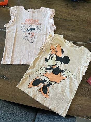 Lot 2 t-shirts fille Disney 