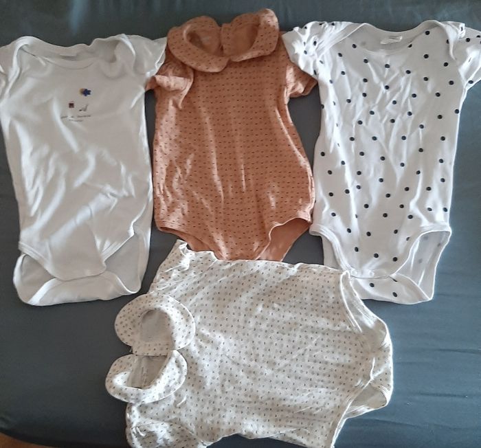 Lot de vêtements - photo numéro 4