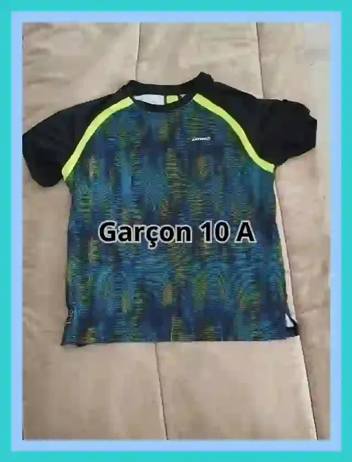 T-Shirt sport Décathlon Artengo garçon 10 ans -