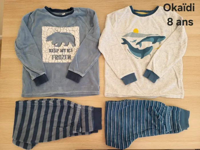 Lot 2 pyjamas velours Okaïdi