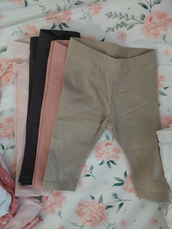 Lot de 30 vêtements bébé fille 3 mois - photo numéro 3