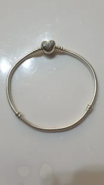 Bracelet maille serpent fermoir cœur disney Mickey pandora moments T20