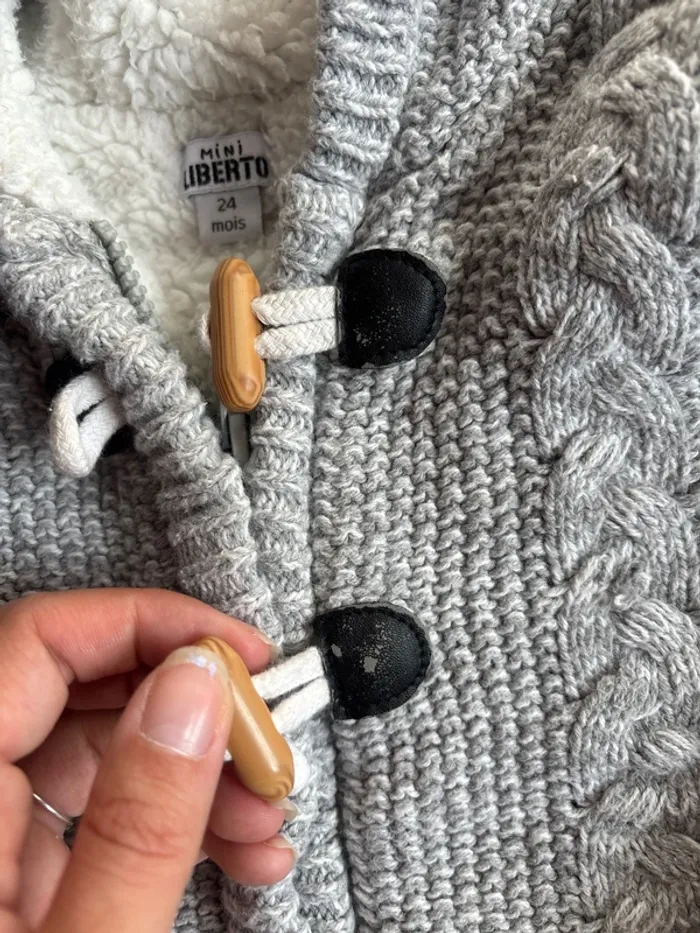 Veste garçon 24mois en très bon état - photo numéro 3