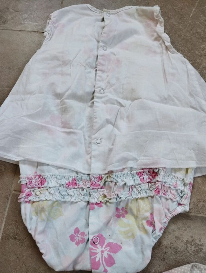 Lot robes 18 mois fille roses et blanches - photo numéro 3
