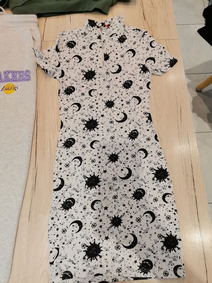3 vêtements Jennyfer taille XXS - photo numéro 3