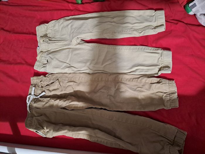 Lot 2 pantalons 4A