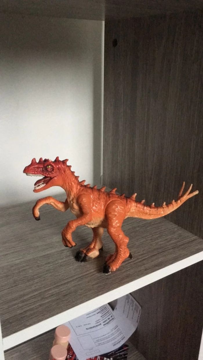Dinosaure t-rex