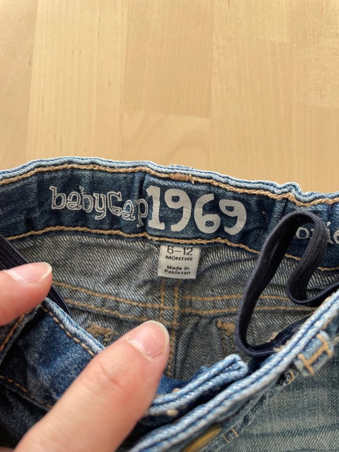 Lot de 2 shorts babygap1969 taille 6-12 mois - photo numéro 3