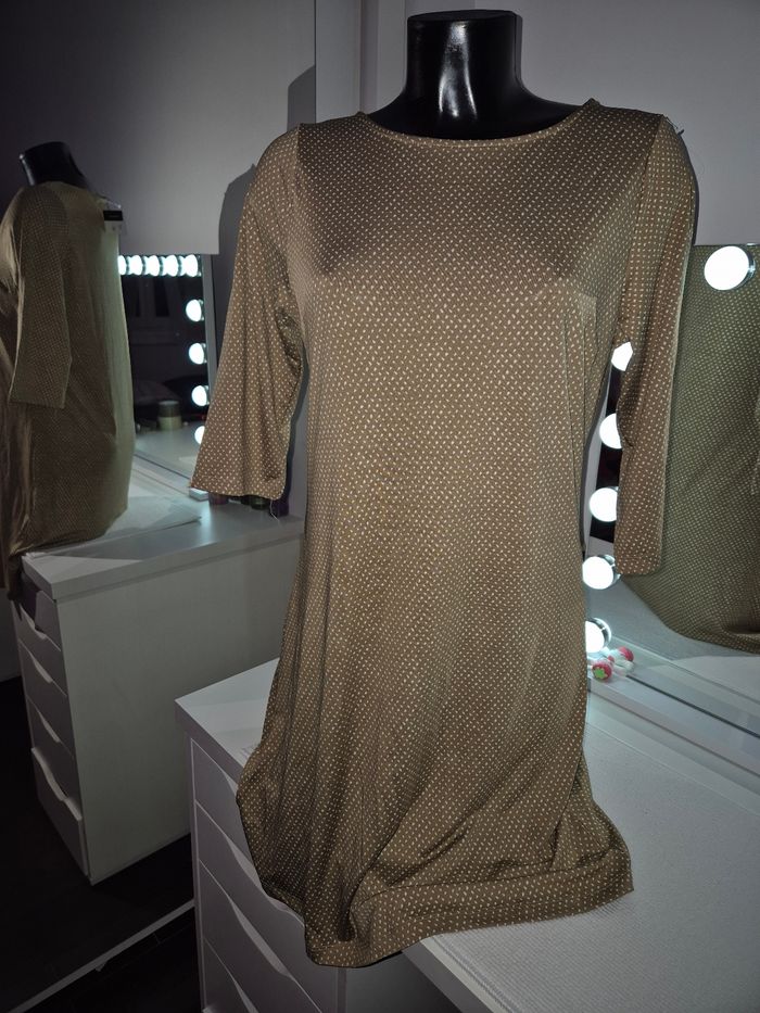 Robe moutarde  à pois - photo numéro 4