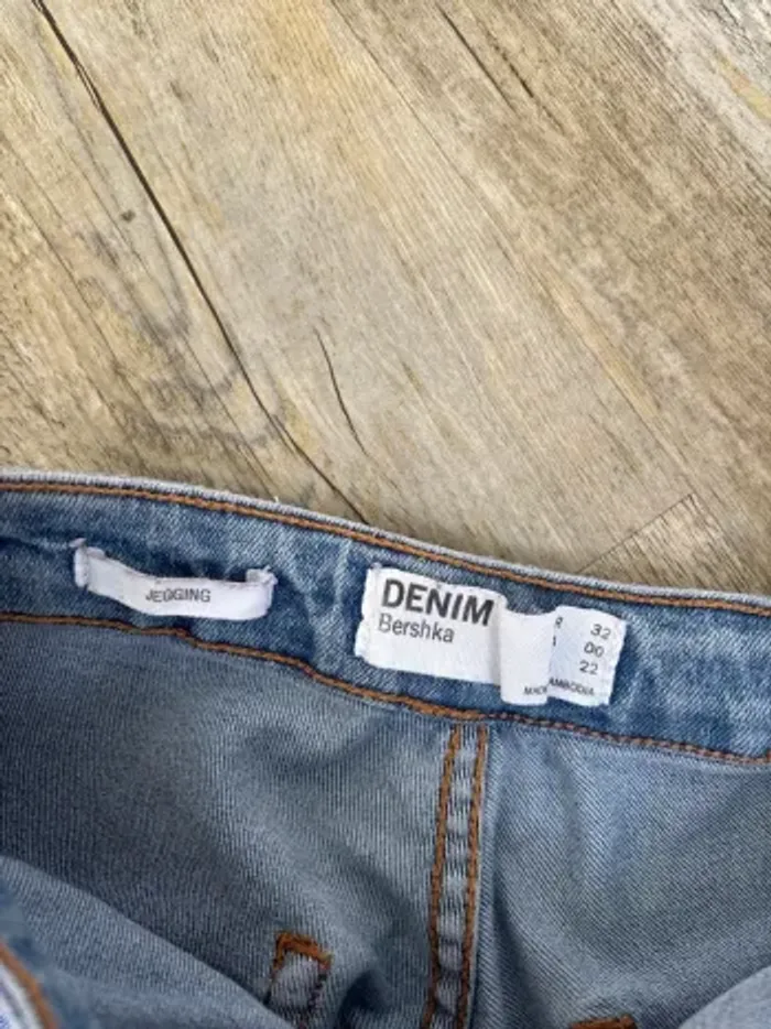Jean femme bershka - photo numéro 4