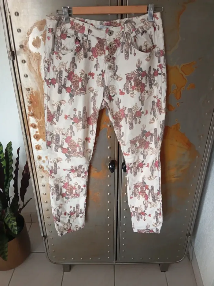 Pantalon Cloothes