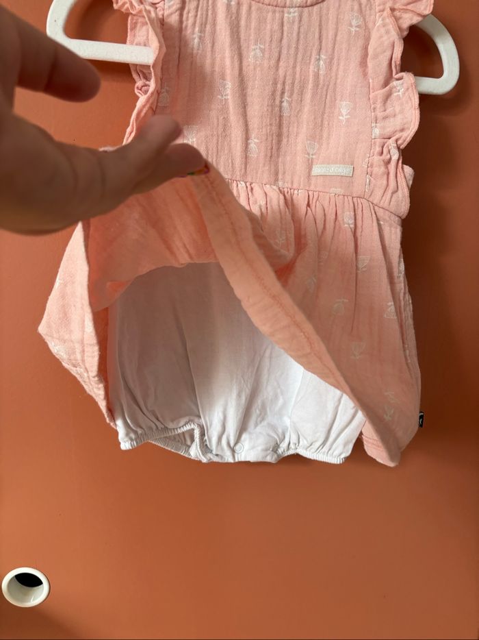Robe avec body intégré - photo numéro 3