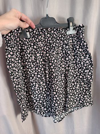 Short fluide taille élastique taille M