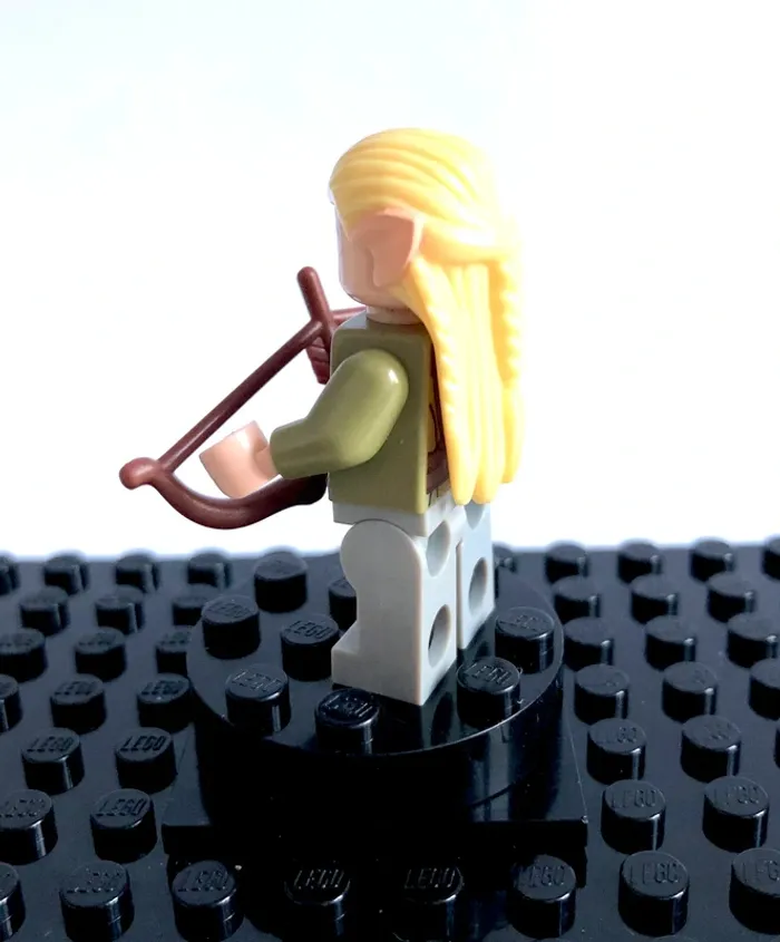 LEGO Seigneur des Anneaux - Legolas, olive green robe - photo numéro 3