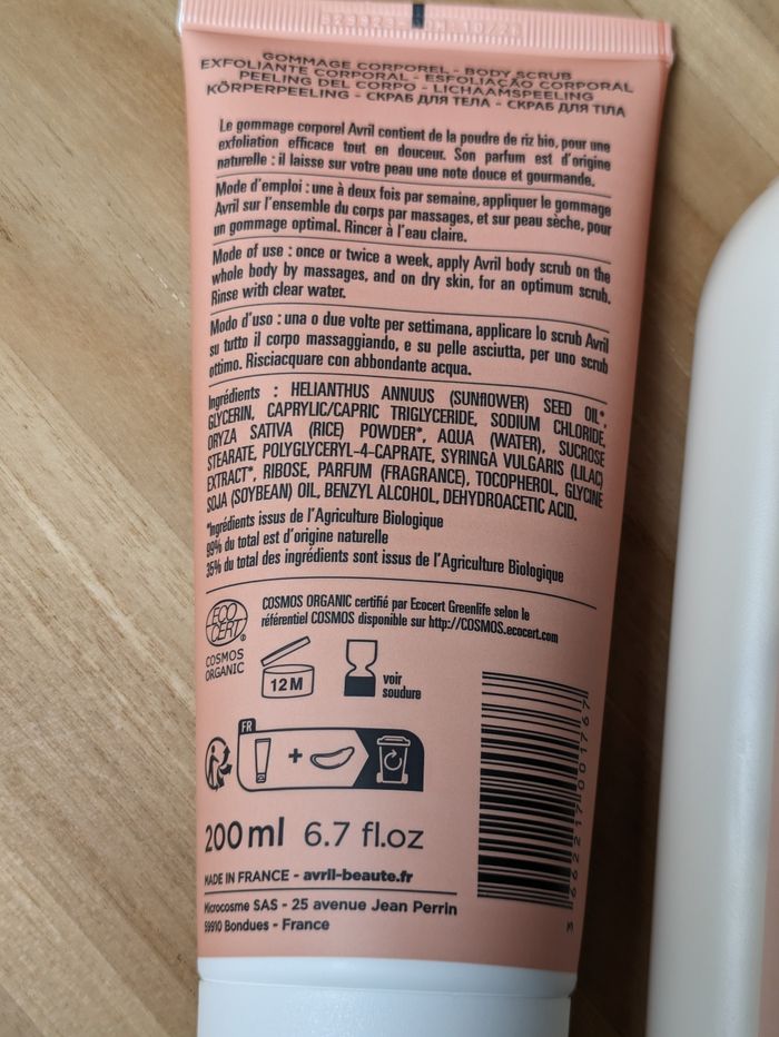 Lot gommage corporel et lait démaquillant Avril - photo numéro 3