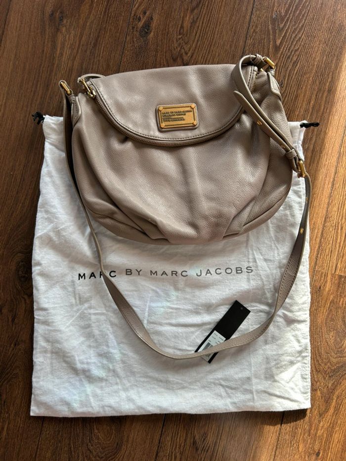 Sac Marc Jacobs Natasha Classic Q beige