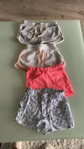 Lot shorts fille