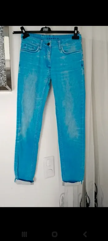 Jean sandro taille 34