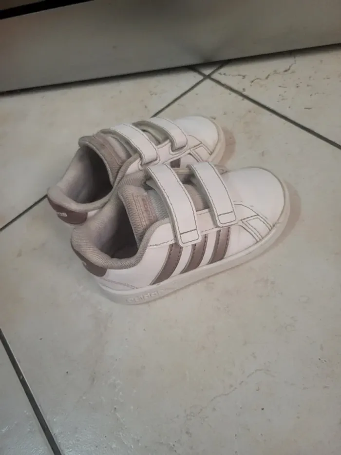 Basket Adidas - photo numéro 2