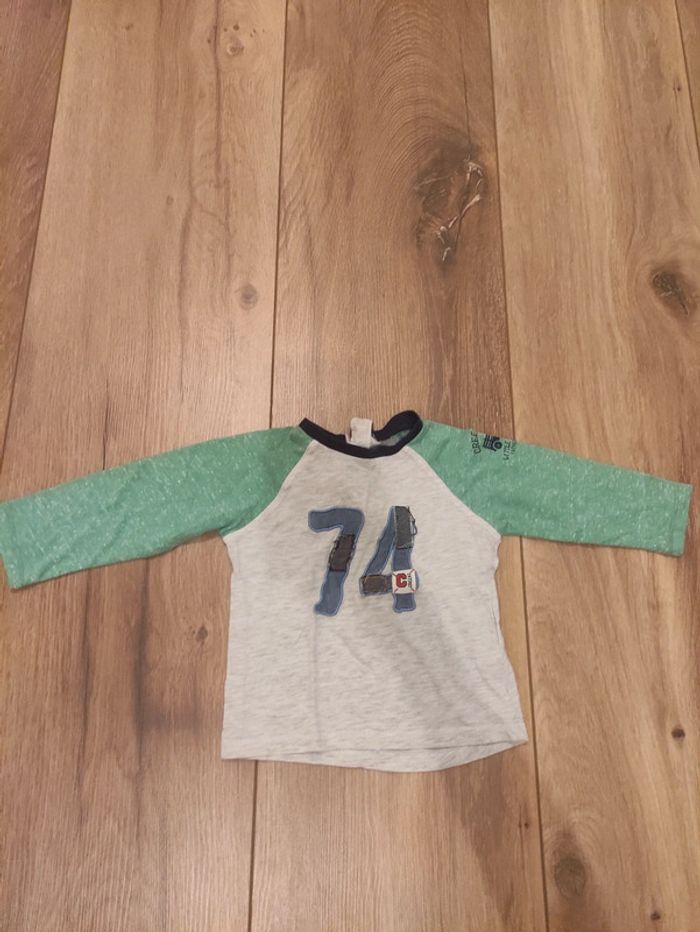 Tee shirt 12 mois.