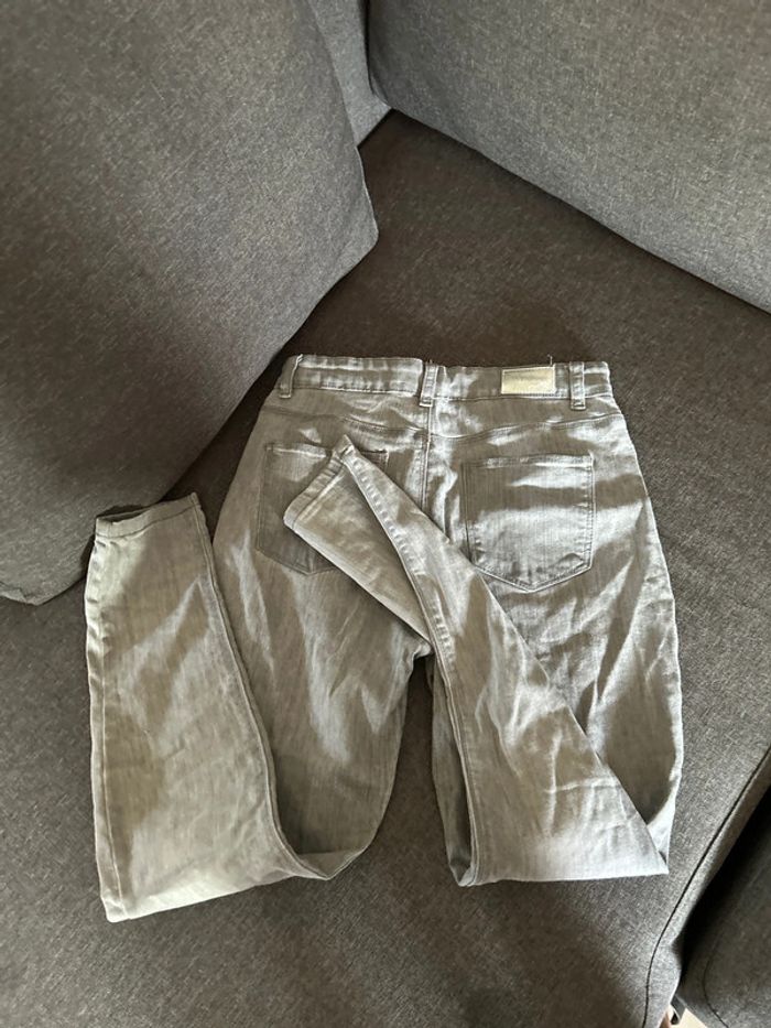 Jean skinny gris - photo numéro 3