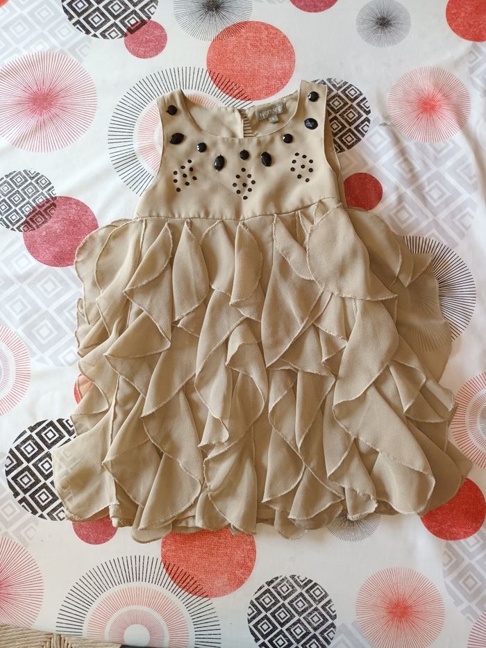 Lot 2 robes chic taille 4 ans - photo numéro 2