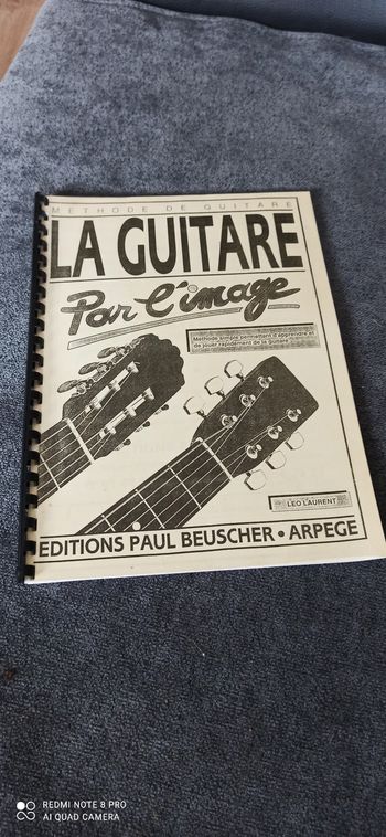 Livre la guitare par l image