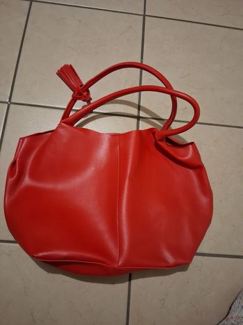 Sac à main fourre tout rouge