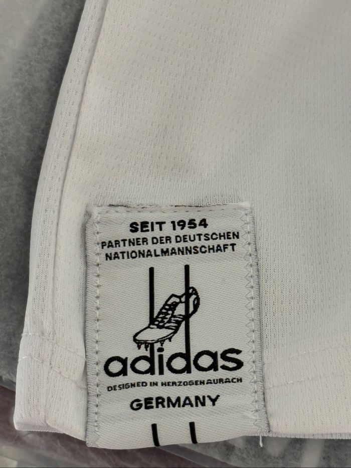 Maillot Allemagne footl - photo numéro 6