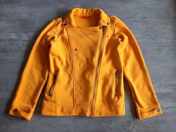 Veste fille Tissaia 10 ans.