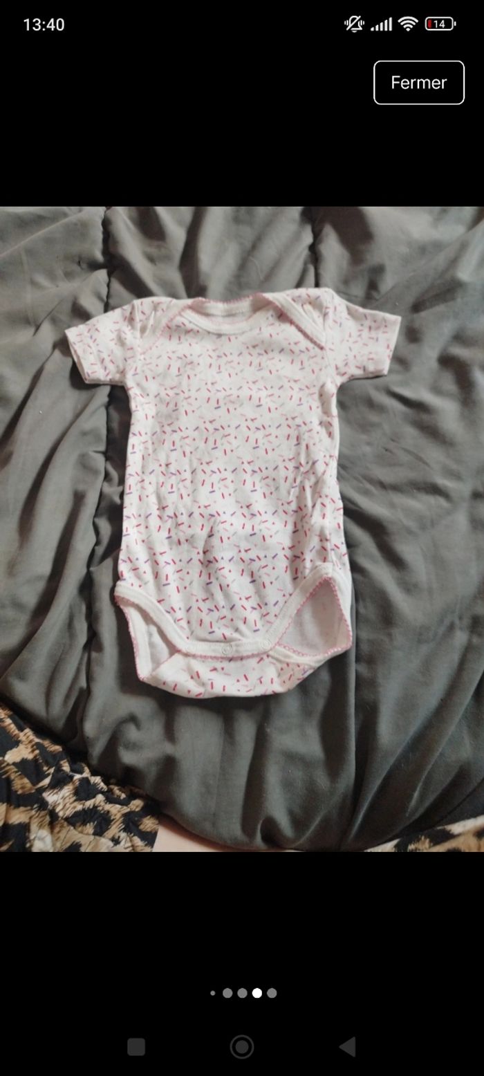 Lot de bodies manche courte bébé fille taille 6 mois - photo numéro 6