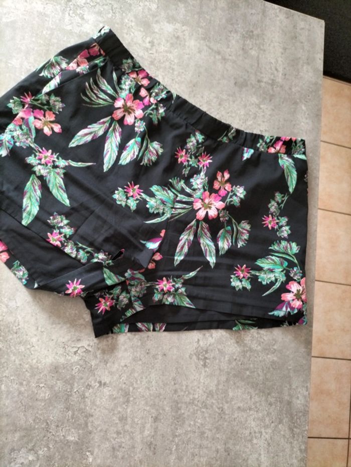 Short taille 44