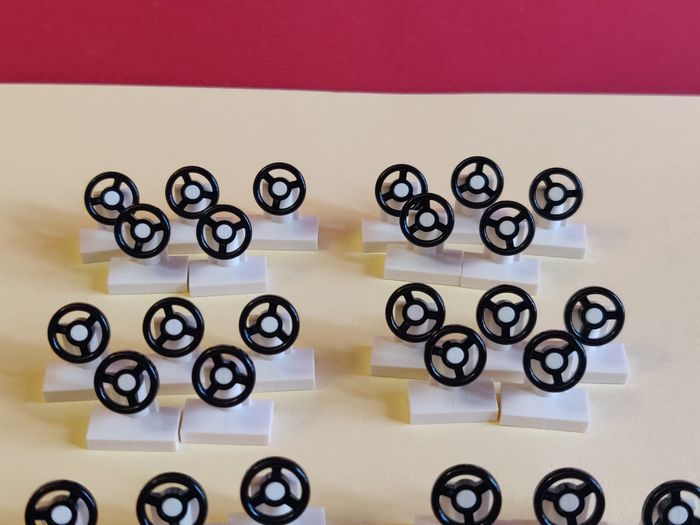 40 volants blancs Lego - jamais utilisés parfait état - vrai Lego - photo numéro 6