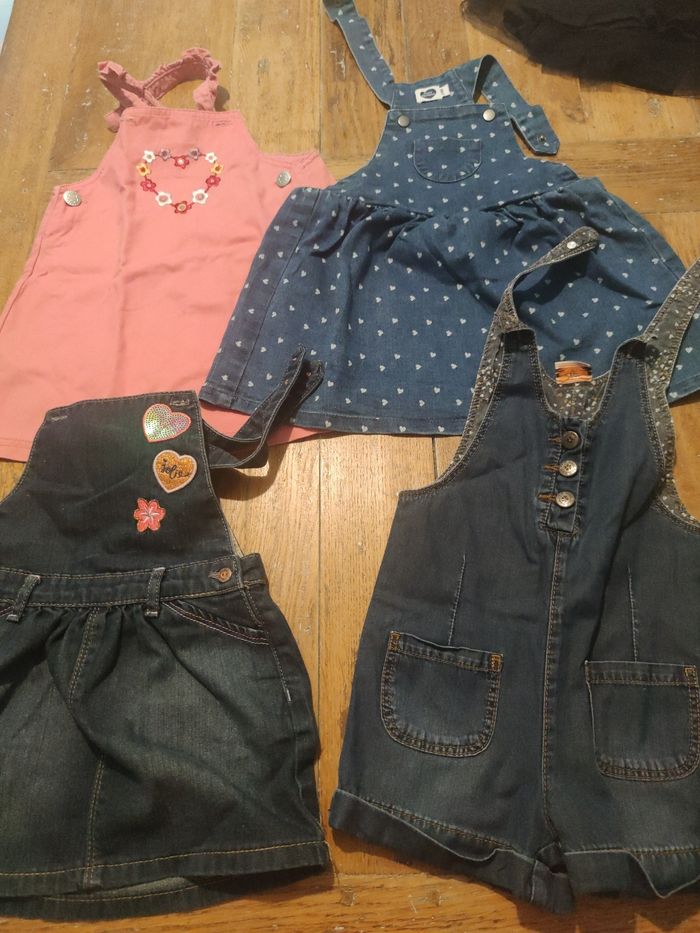 Lot 4 salopettes 24 mois