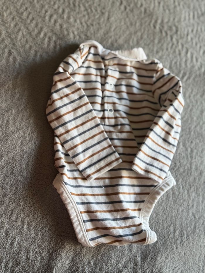 Lot de body et bonnet naissance garçon - photo numéro 2