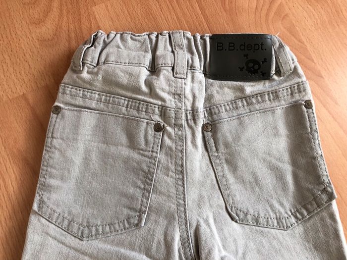 Beau jean gris clair T. 12 mois/74 cm H&M garçon TBE - photo numéro 4